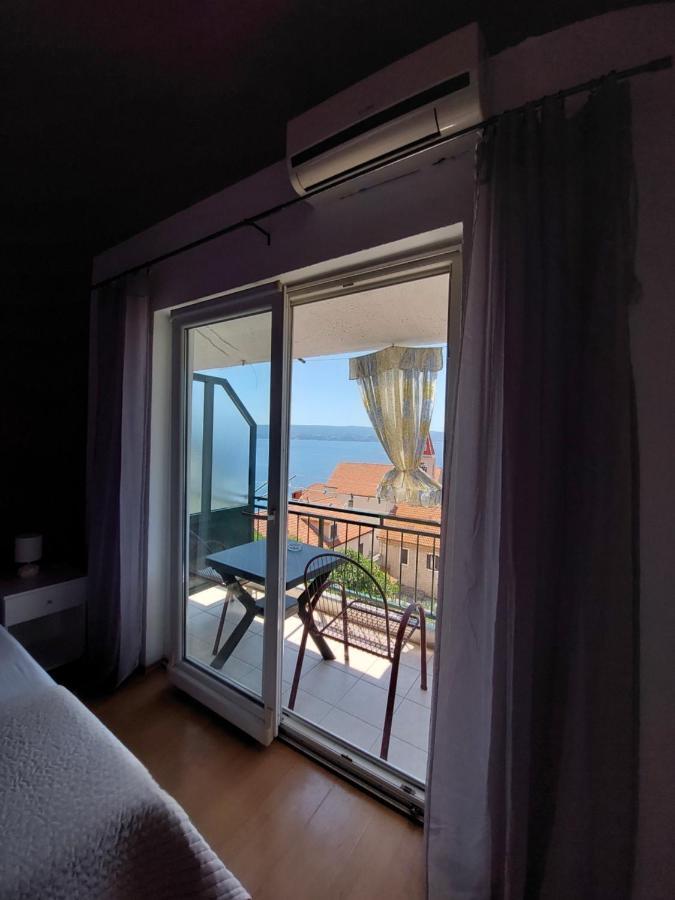 Panorama Sea View Apartment H Омиш Экстерьер фото